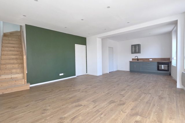 Immeuble comprenant deux logements rénovés situé à Fourmies